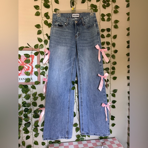 Women’s/juniors Disclosure Bow Jeans Size 0/ 24 - Picture 1 of 6
